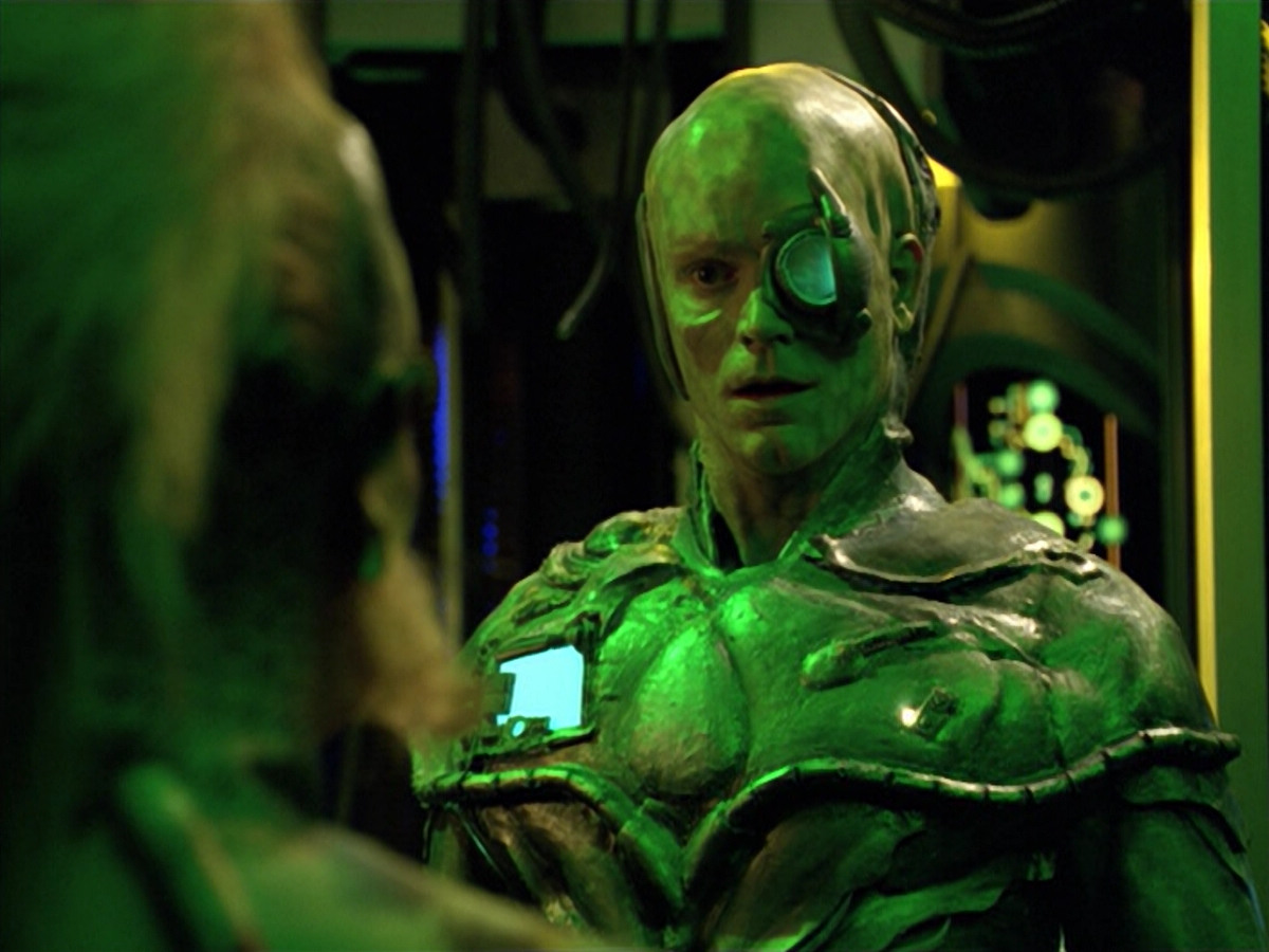 extant_StarTrek_VOY_5x02-Drone_01993.jpg