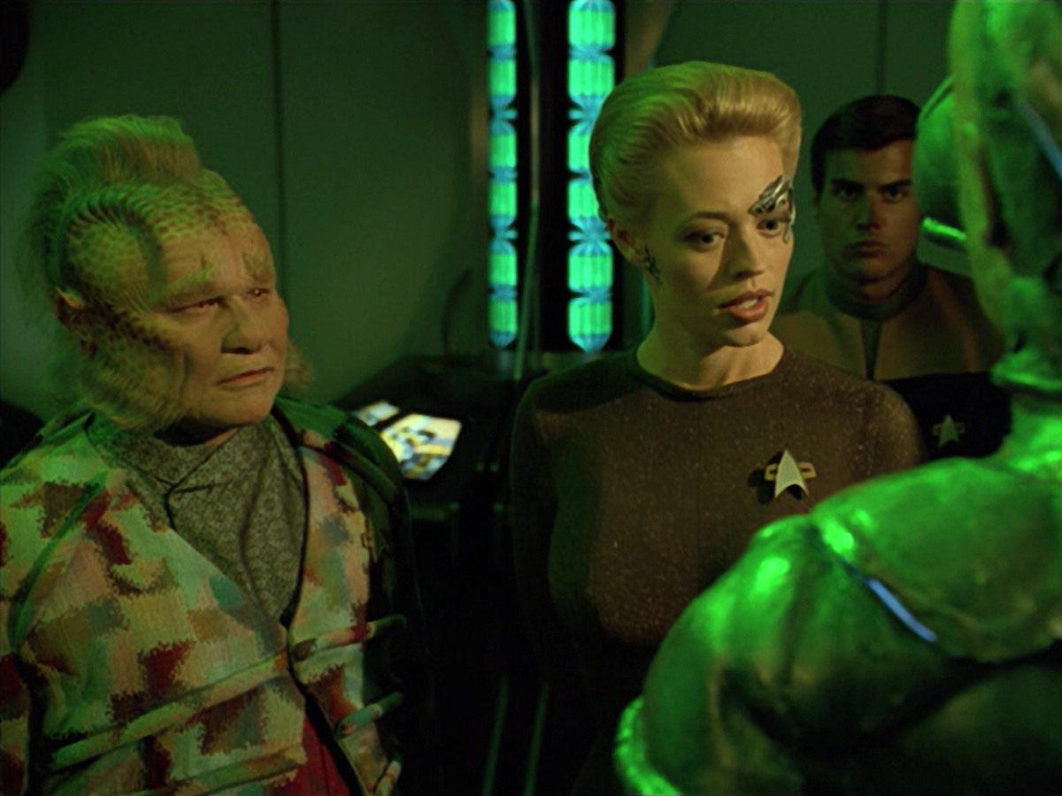 extant_StarTrek_VOY_5x02-Drone_02004.jpg