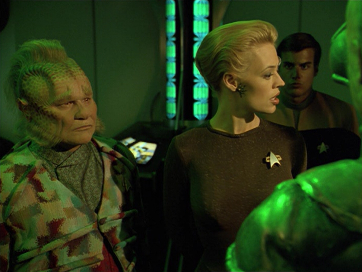 extant_StarTrek_VOY_5x02-Drone_02008.jpg