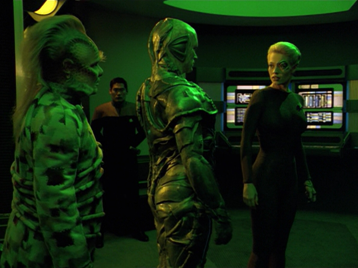 extant_StarTrek_VOY_5x02-Drone_02025.jpg