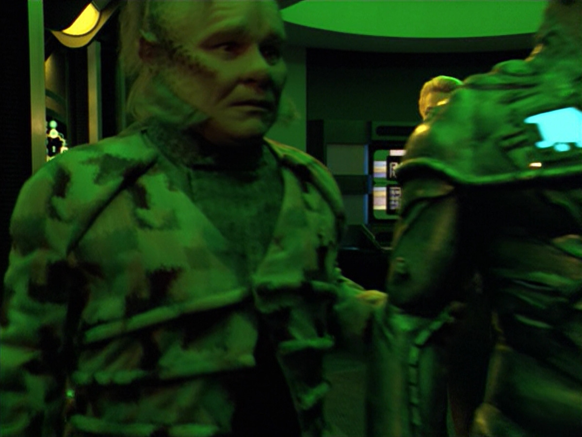 extant_StarTrek_VOY_5x02-Drone_02051.jpg
