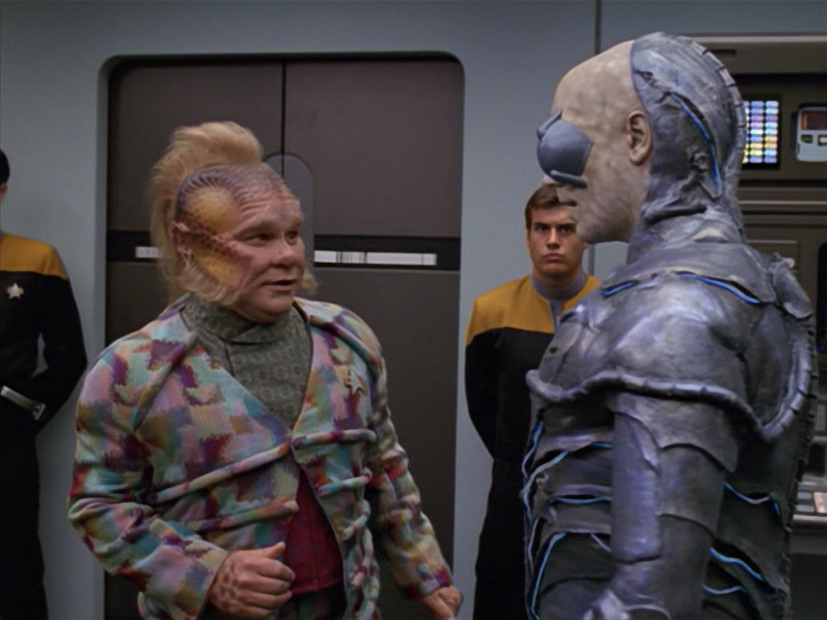 extant_StarTrek_VOY_5x02-Drone_02208.jpg