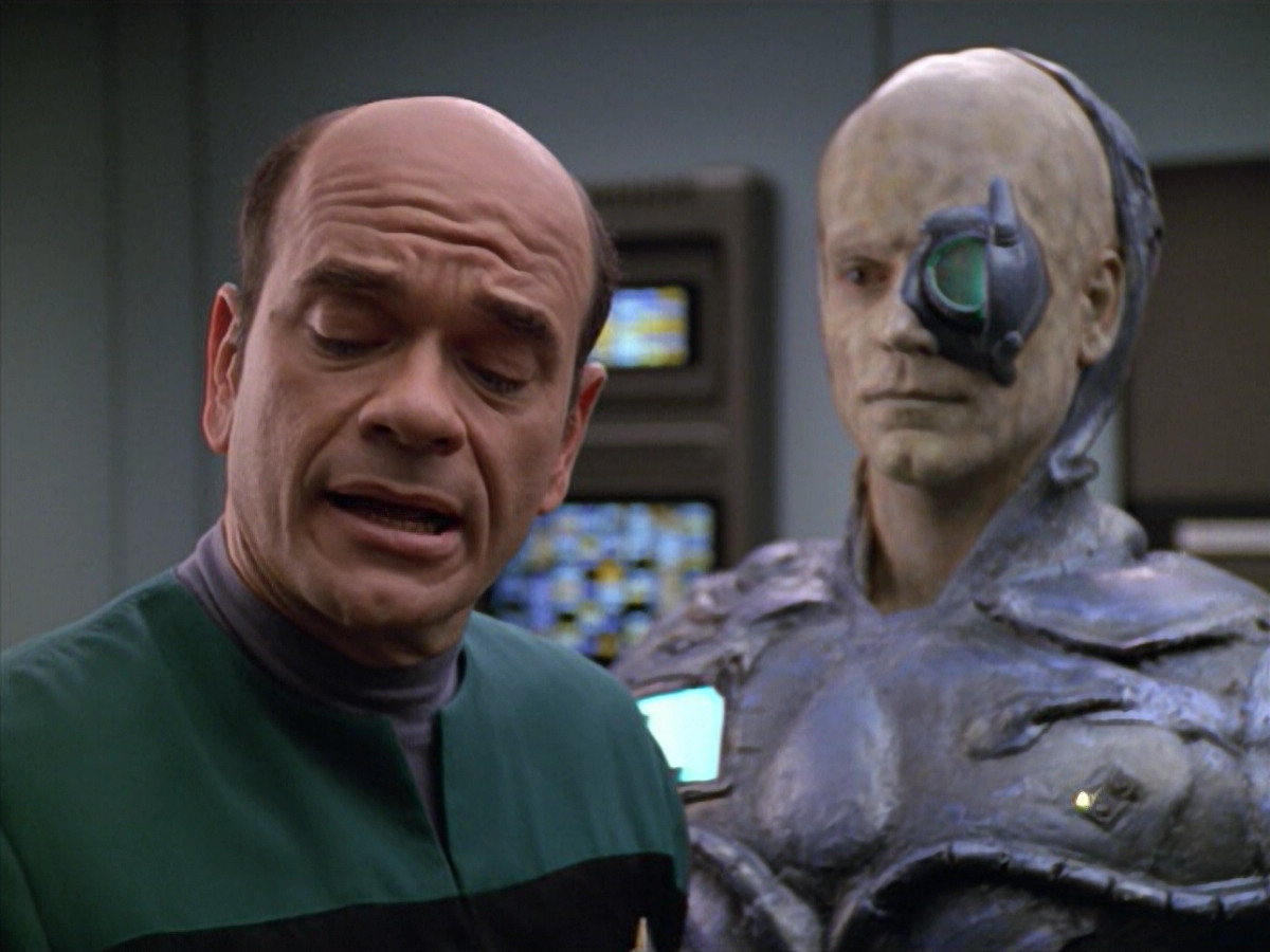 extant_StarTrek_VOY_5x02-Drone_02251.jpg