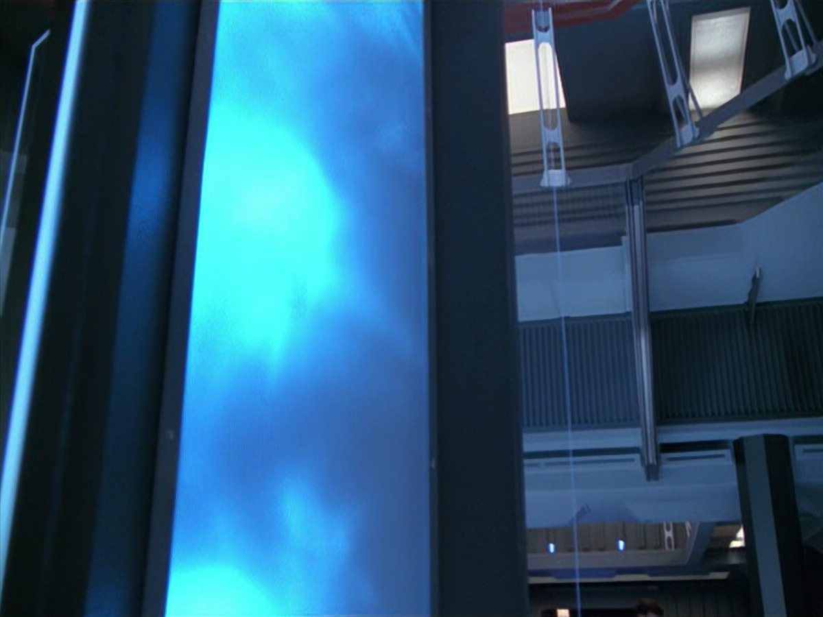 extant_StarTrek_VOY_5x02-Drone_02354.jpg