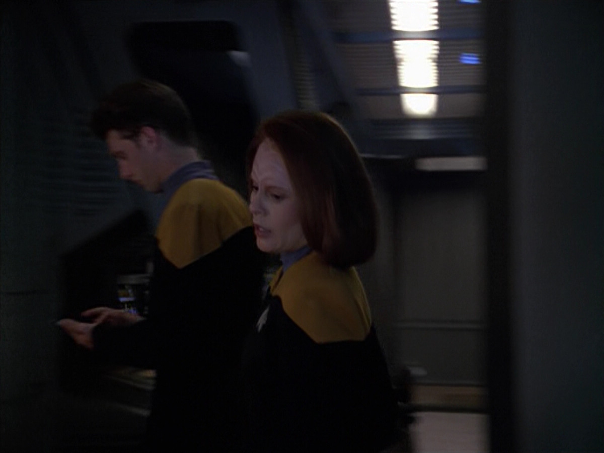 extant_StarTrek_VOY_5x02-Drone_02417.jpg