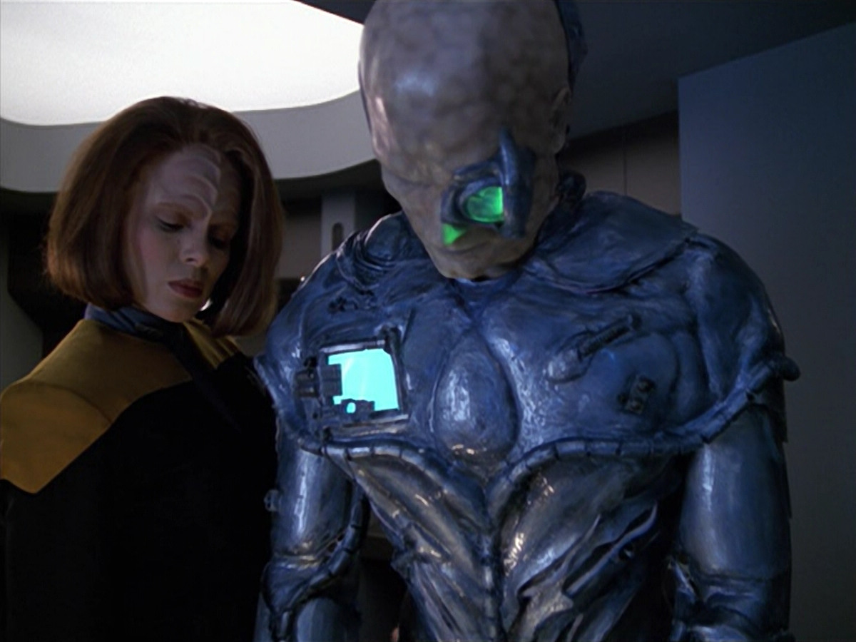extant_StarTrek_VOY_5x02-Drone_02450.jpg