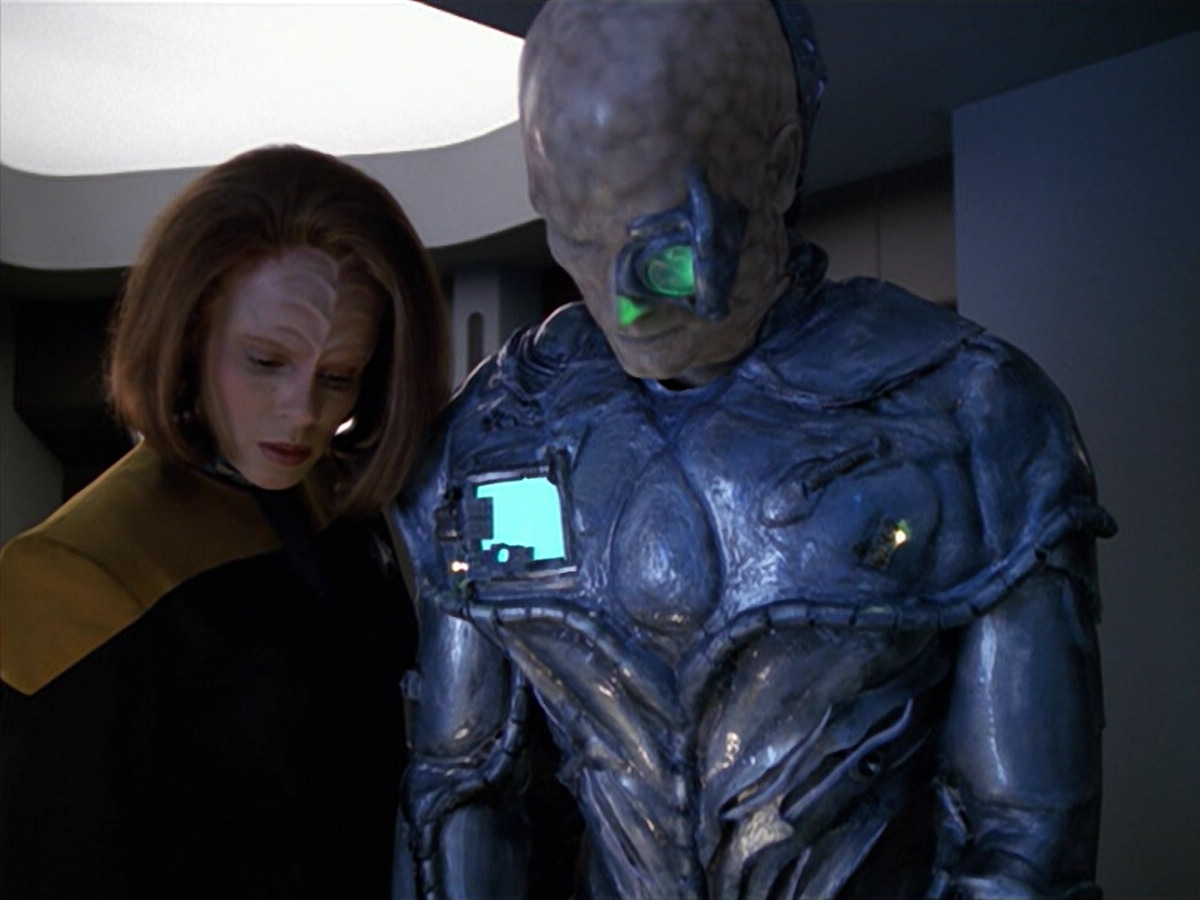 extant_StarTrek_VOY_5x02-Drone_02462.jpg