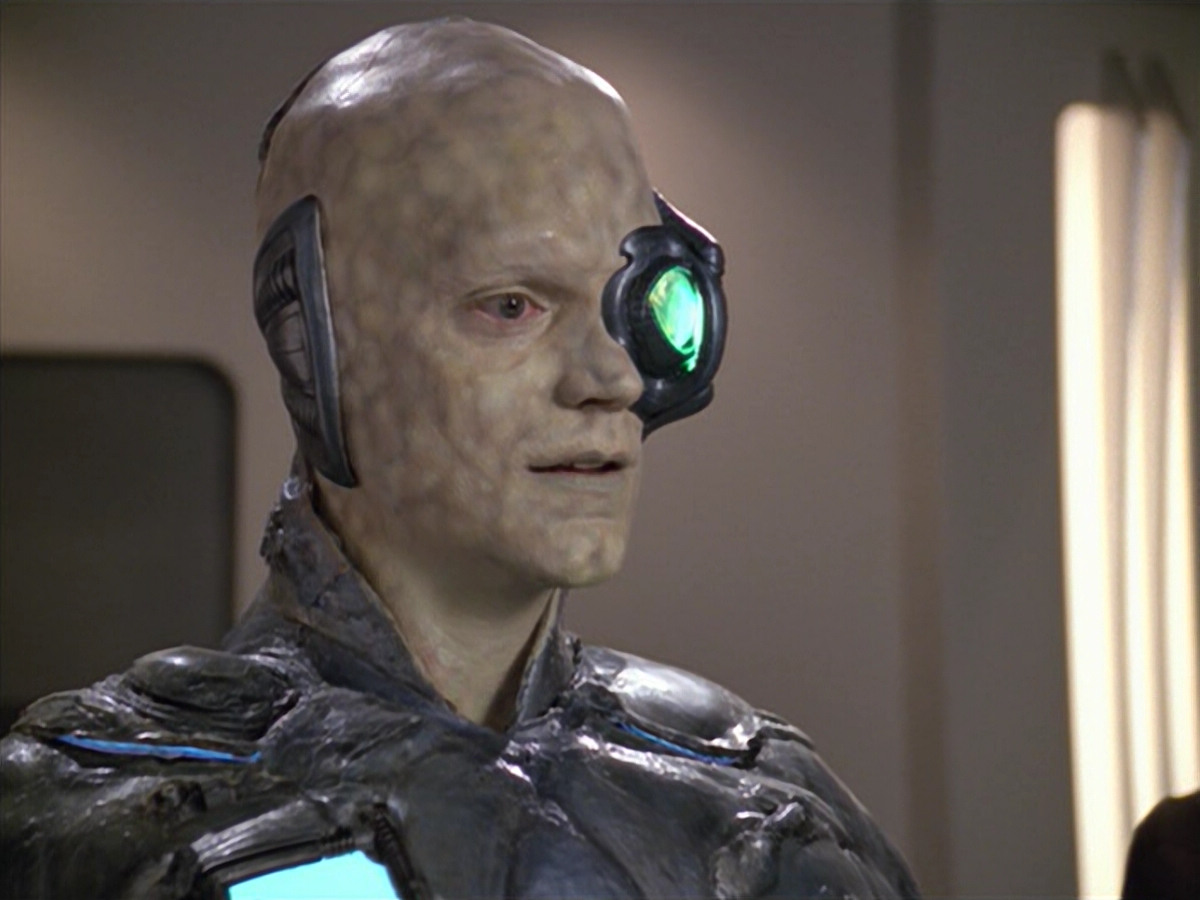 extant_StarTrek_VOY_5x02-Drone_02474.jpg
