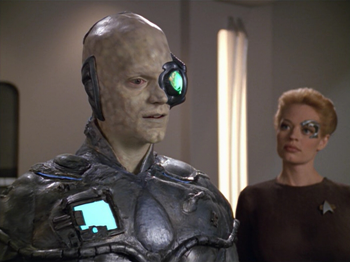 extant_StarTrek_VOY_5x02-Drone_02481.jpg