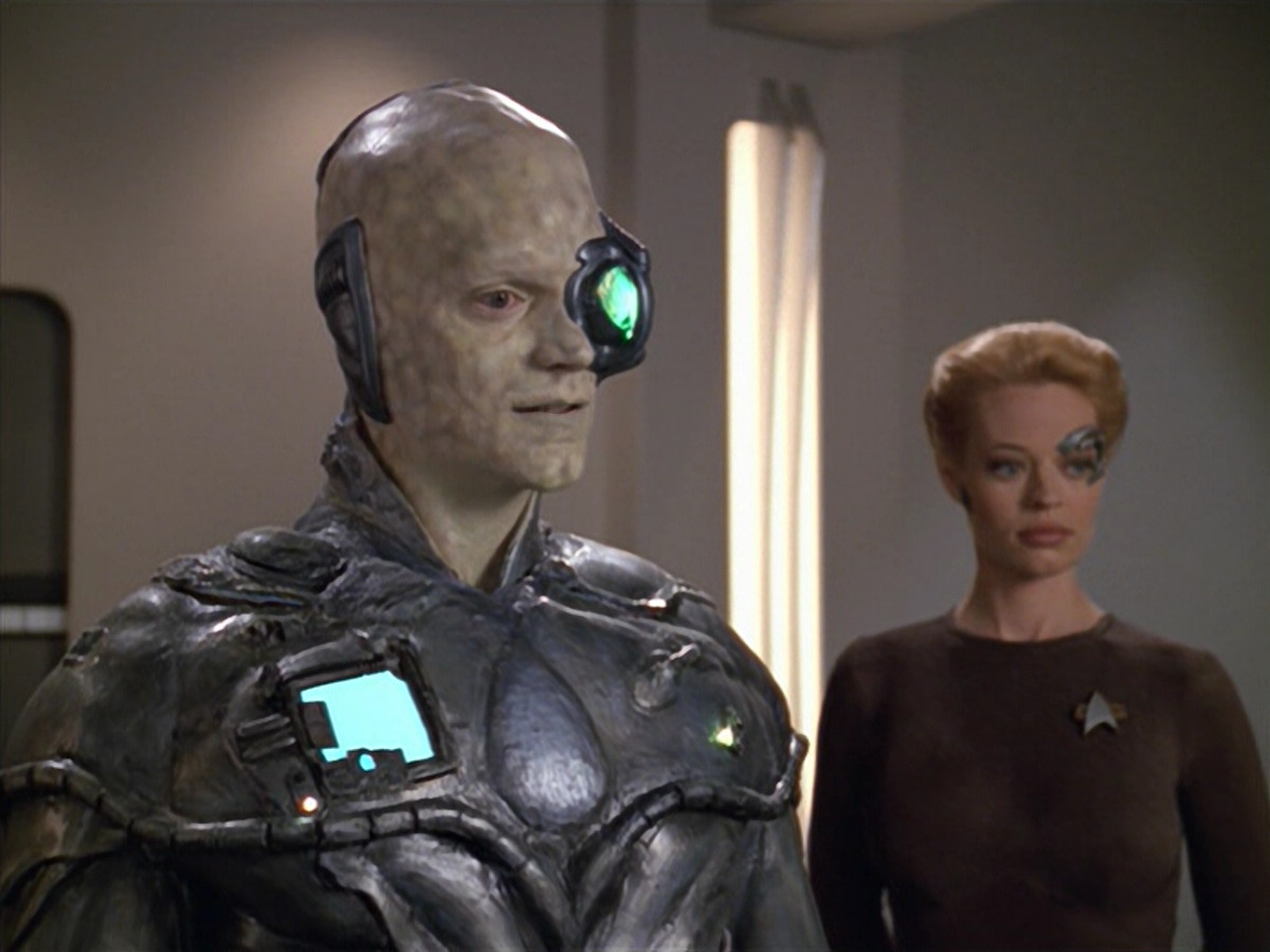 extant_StarTrek_VOY_5x02-Drone_02484.jpg