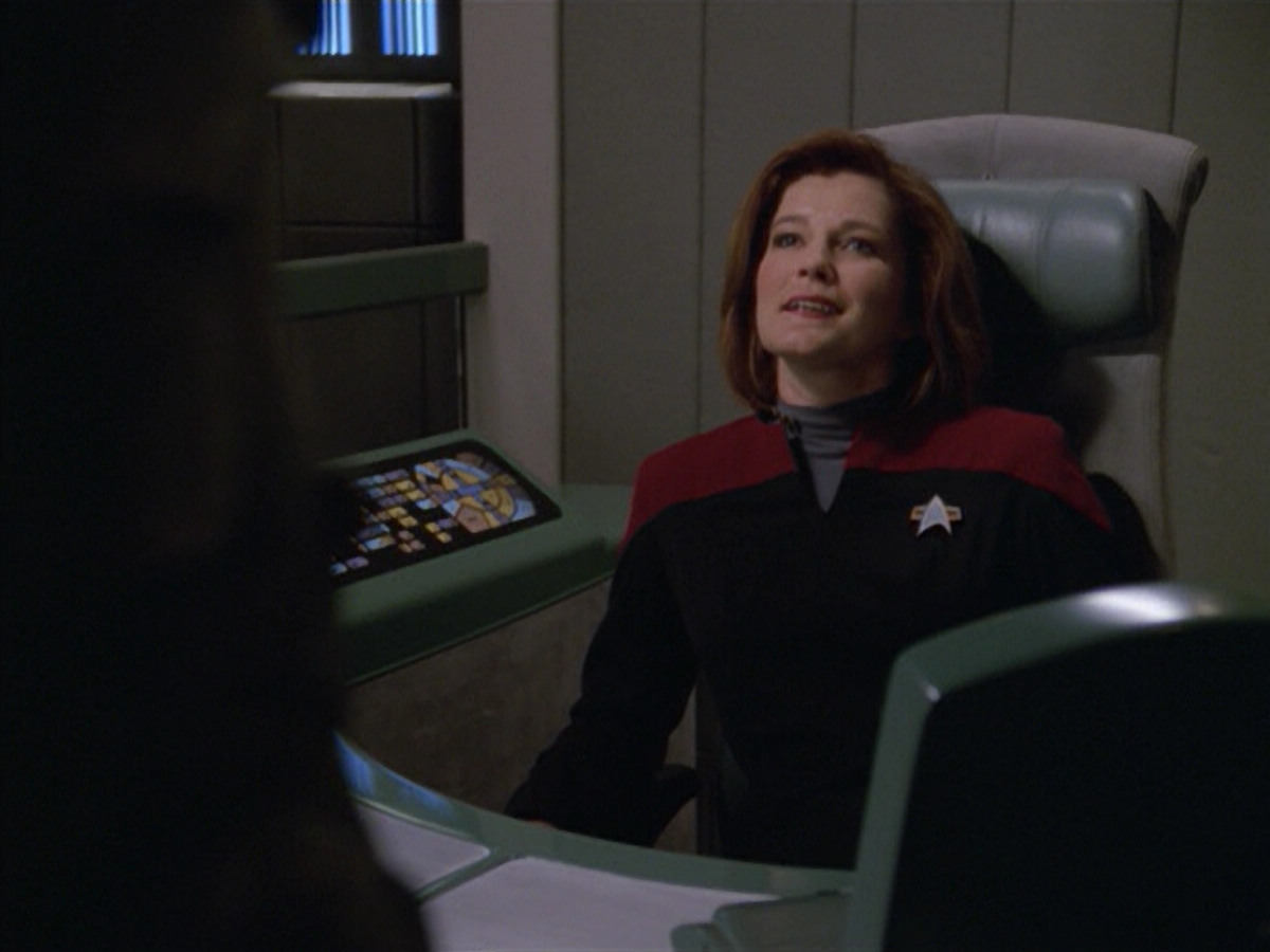 extant_StarTrek_VOY_5x02-Drone_02506.jpg
