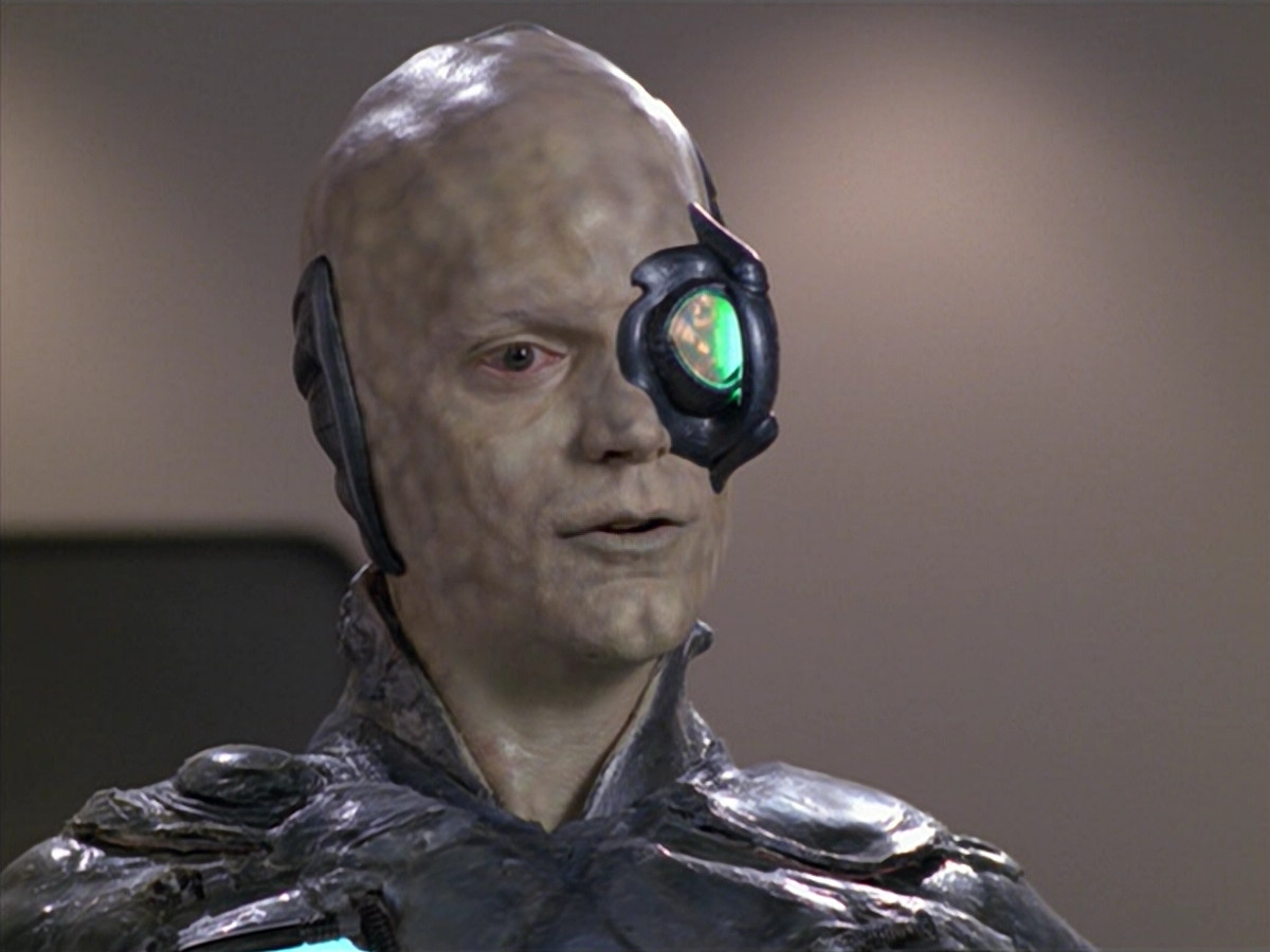 extant_StarTrek_VOY_5x02-Drone_02514.jpg