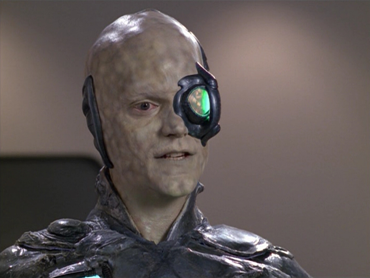 extant_StarTrek_VOY_5x02-Drone_02515.jpg