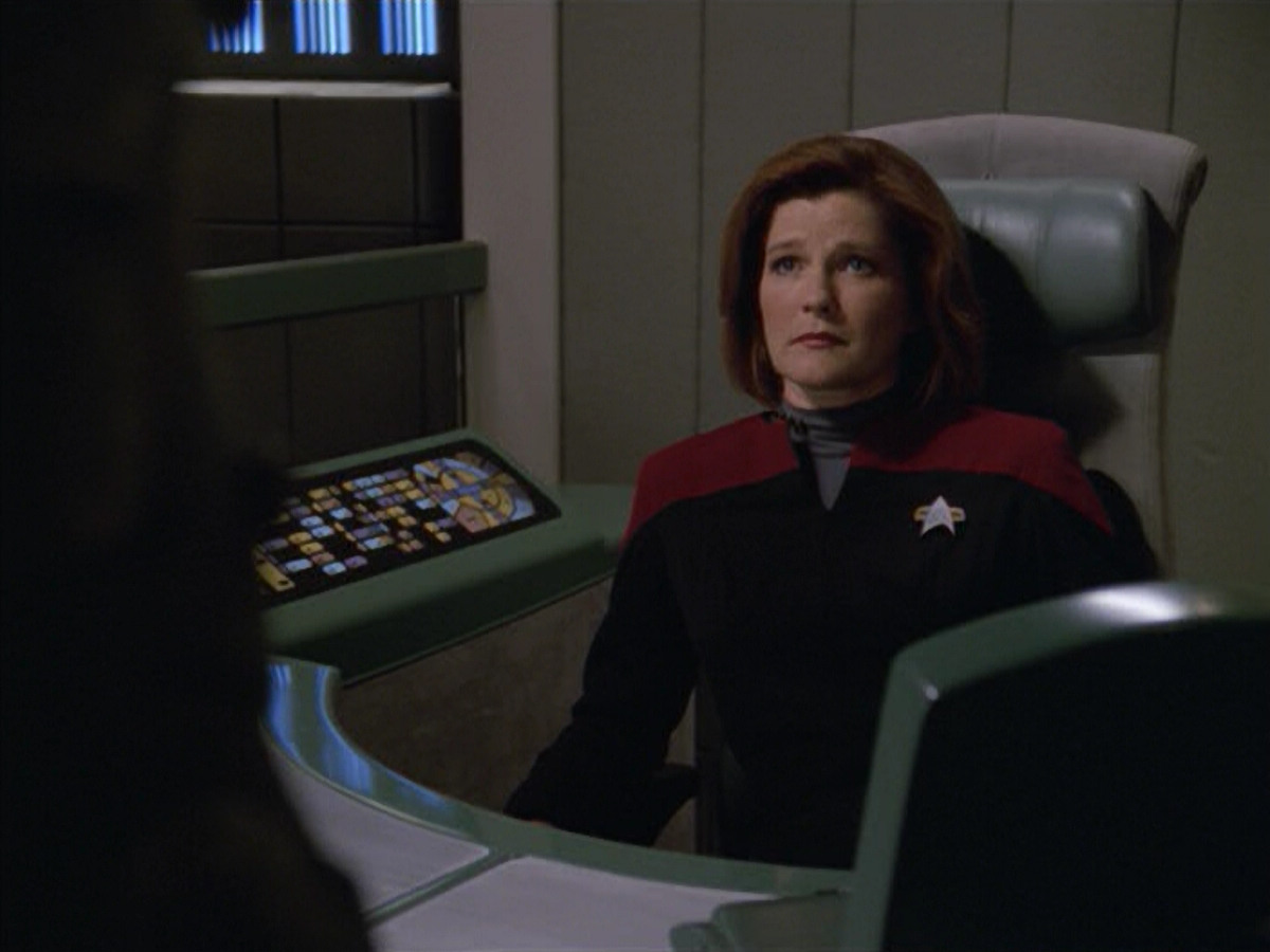 extant_StarTrek_VOY_5x02-Drone_02518.jpg