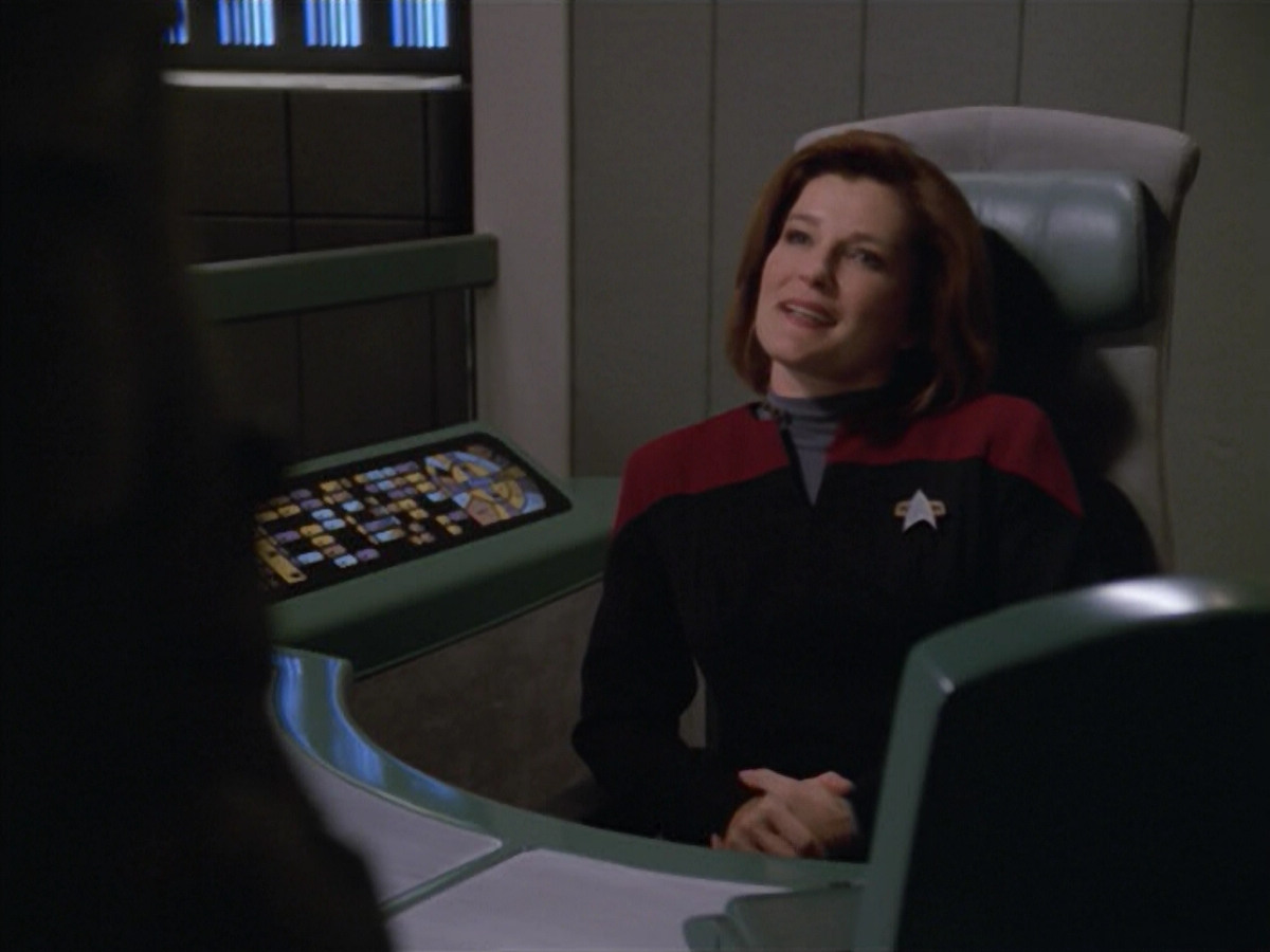 extant_StarTrek_VOY_5x02-Drone_02547.jpg