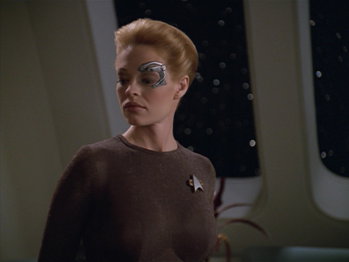 extant_StarTrek_VOY_5x02-Drone_02568.jpg