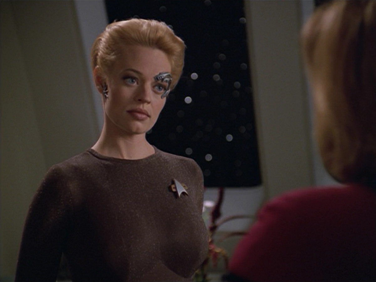 extant_StarTrek_VOY_5x02-Drone_02596.jpg