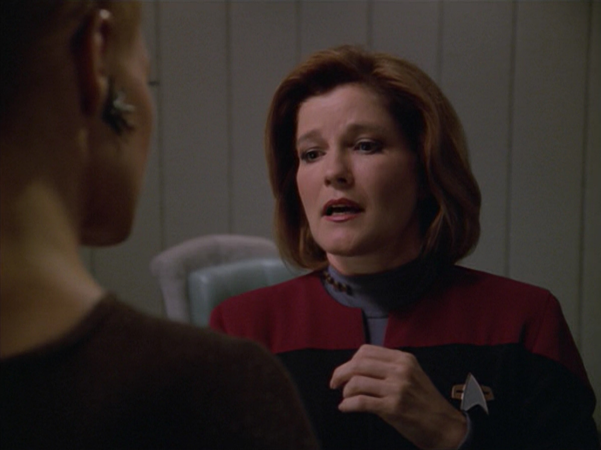 extant_StarTrek_VOY_5x02-Drone_02602.jpg