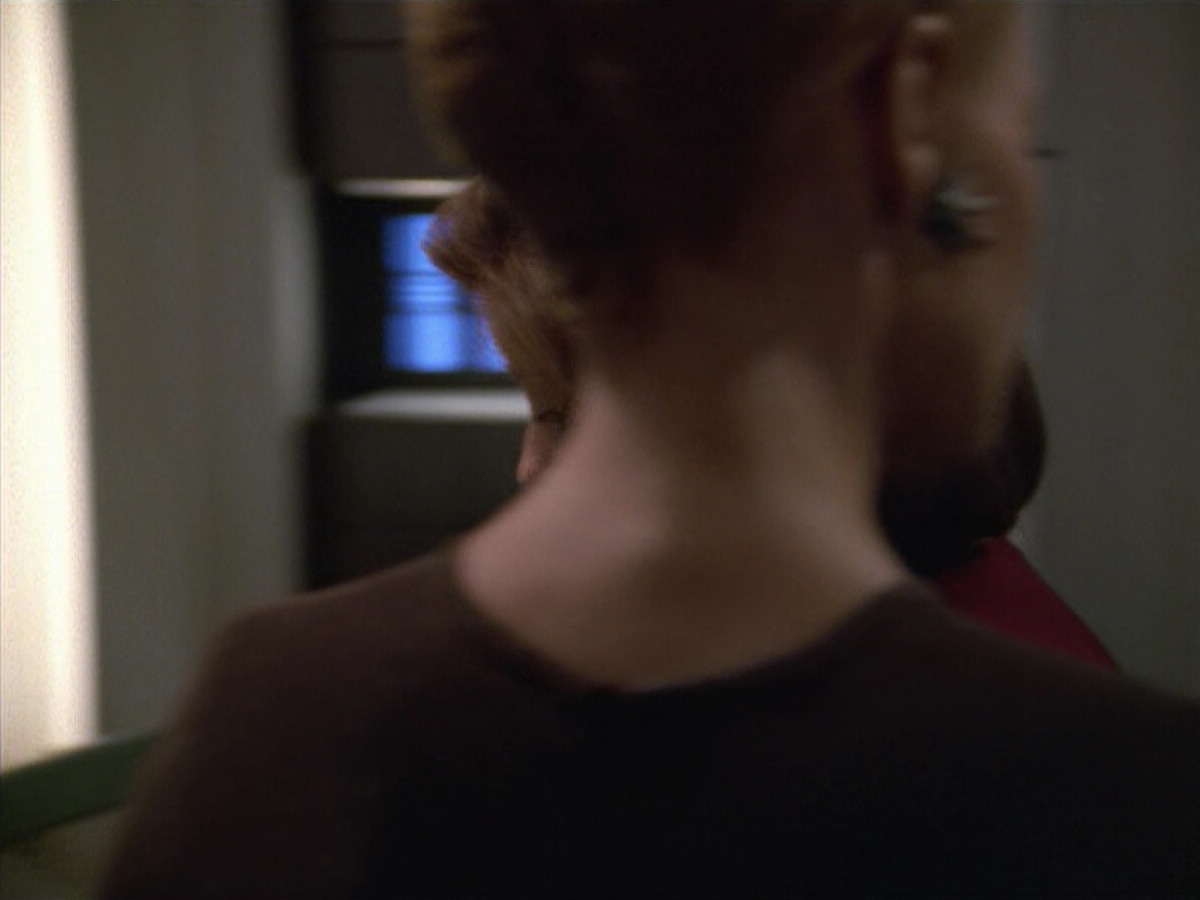 extant_StarTrek_VOY_5x02-Drone_02618.jpg