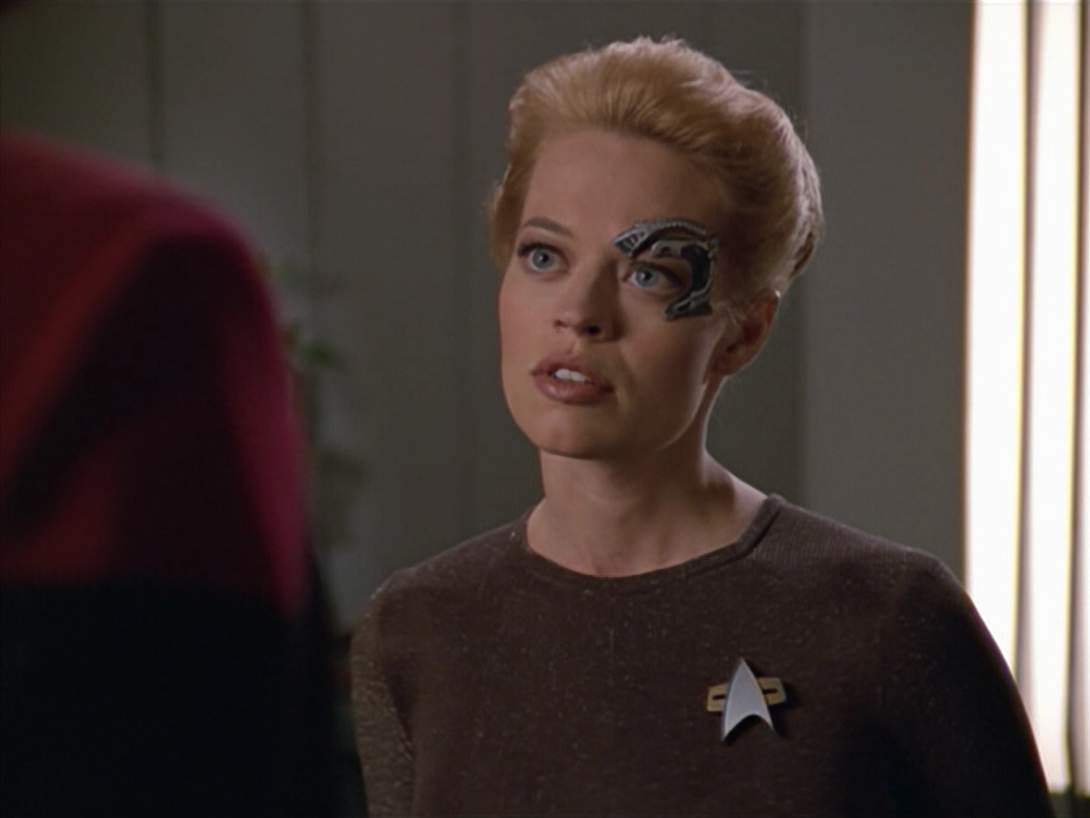 extant_StarTrek_VOY_5x02-Drone_02624.jpg