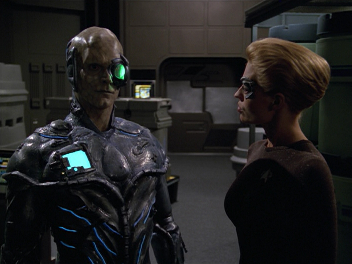 extant_StarTrek_VOY_5x02-Drone_02683.jpg