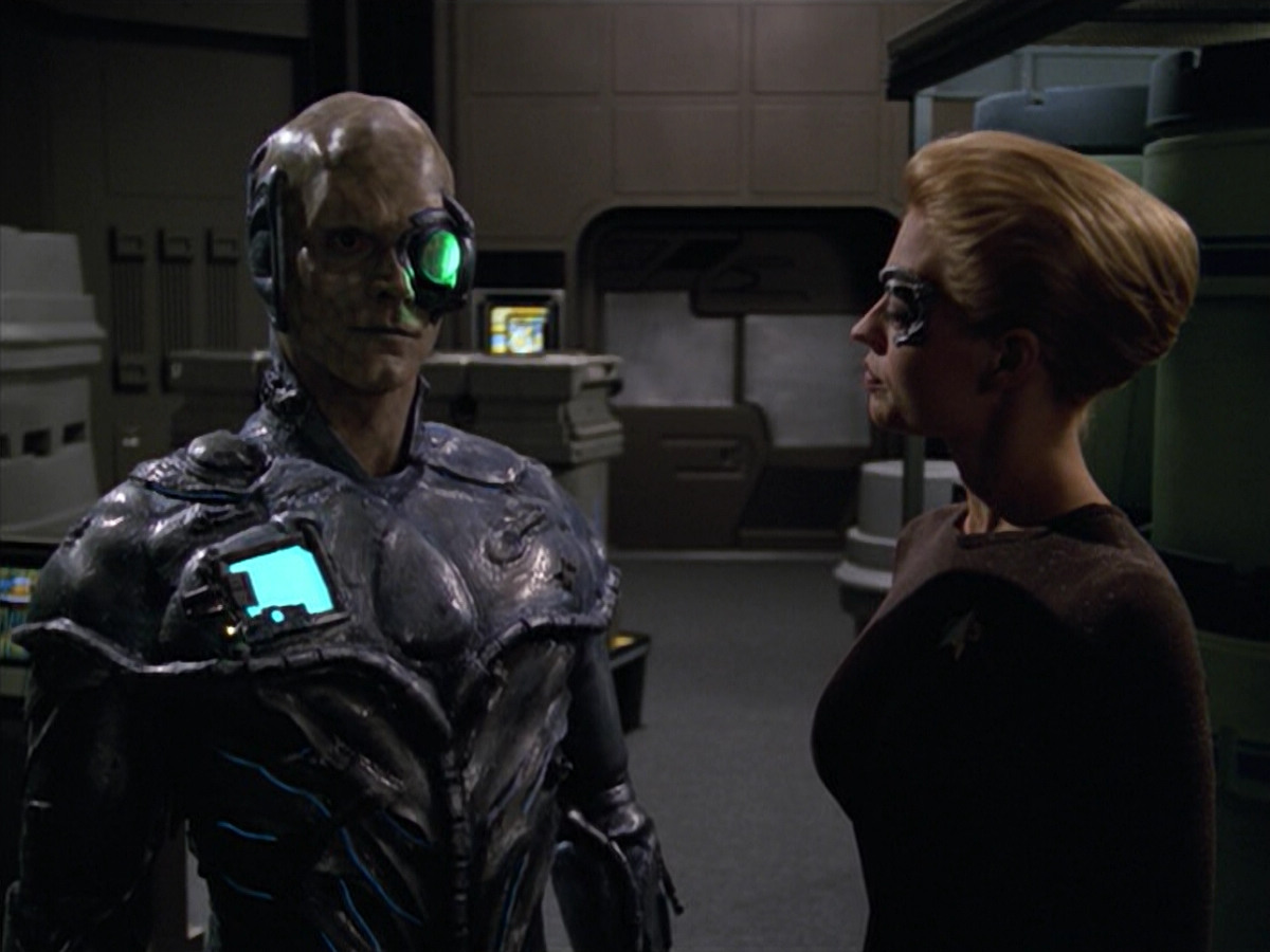 extant_StarTrek_VOY_5x02-Drone_02684.jpg