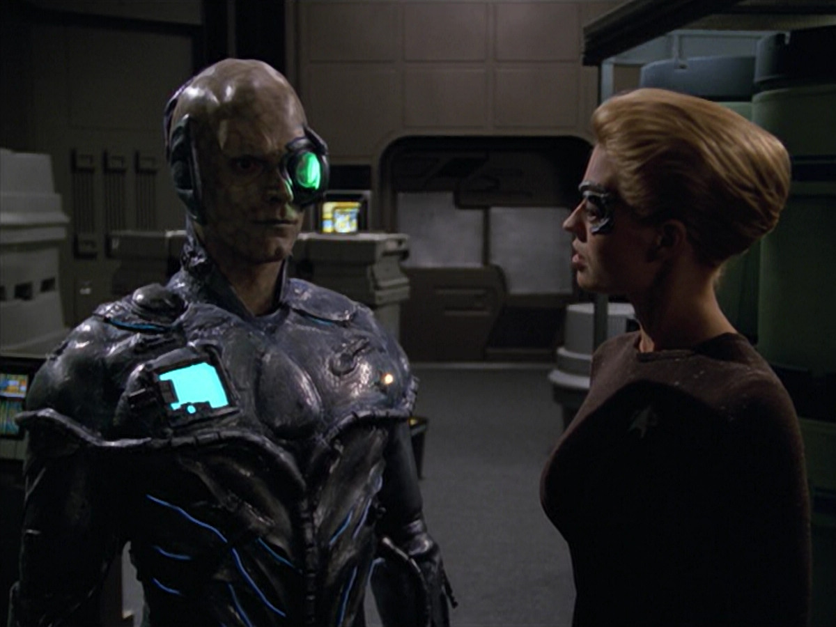 extant_StarTrek_VOY_5x02-Drone_02686.jpg