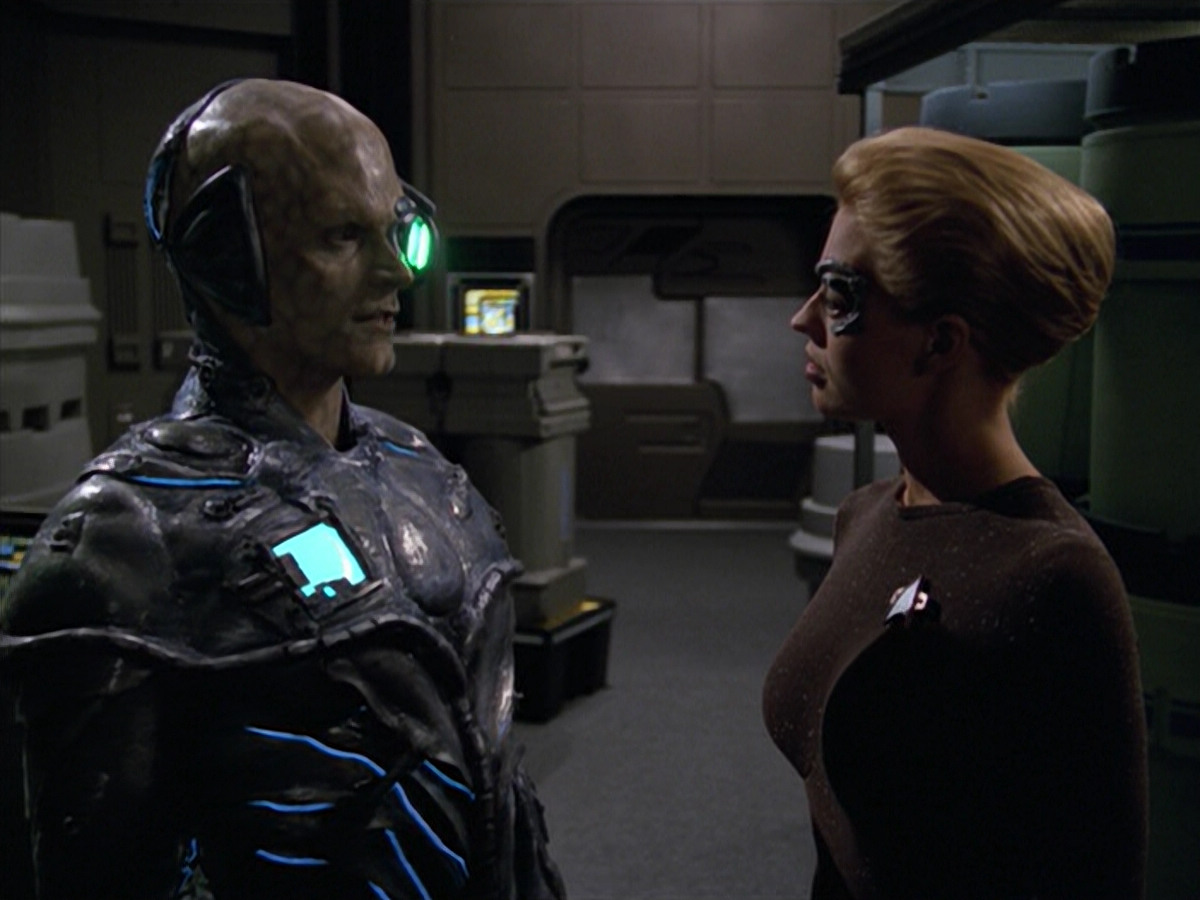 extant_StarTrek_VOY_5x02-Drone_02688.jpg