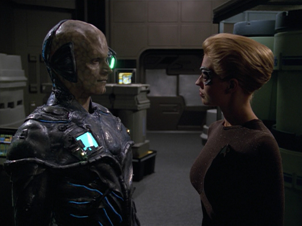 extant_StarTrek_VOY_5x02-Drone_02695.jpg