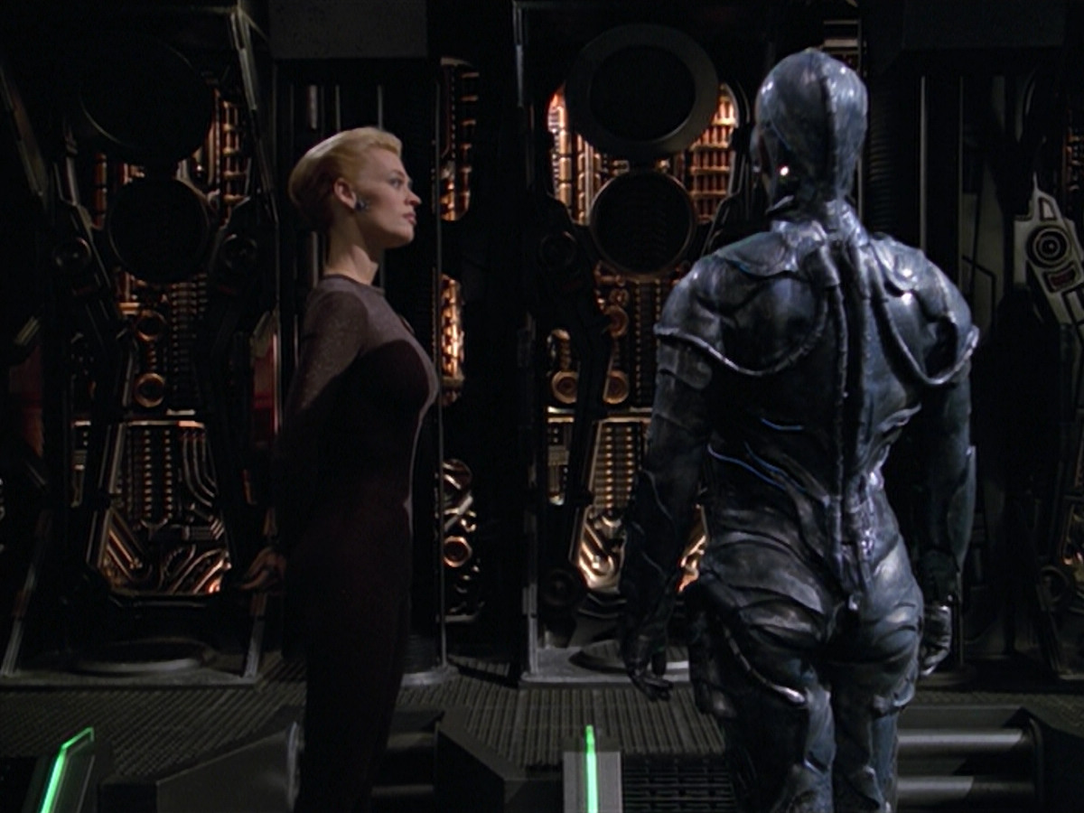 extant_StarTrek_VOY_5x02-Drone_02713.jpg