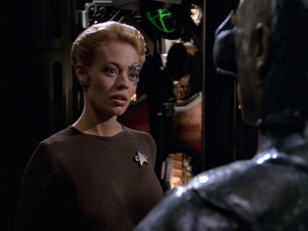 extant_StarTrek_VOY_5x02-Drone_02722.jpg