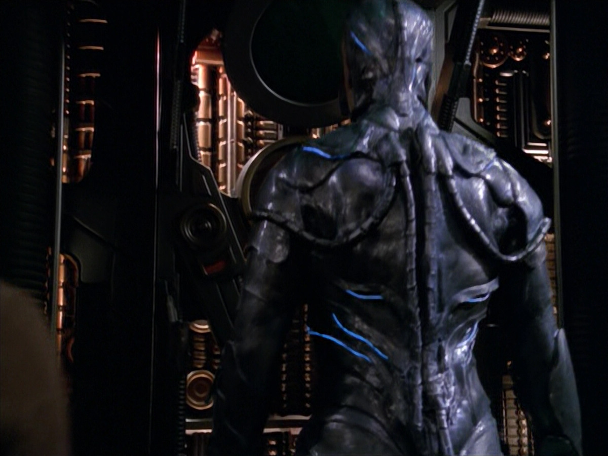 extant_StarTrek_VOY_5x02-Drone_02738.jpg