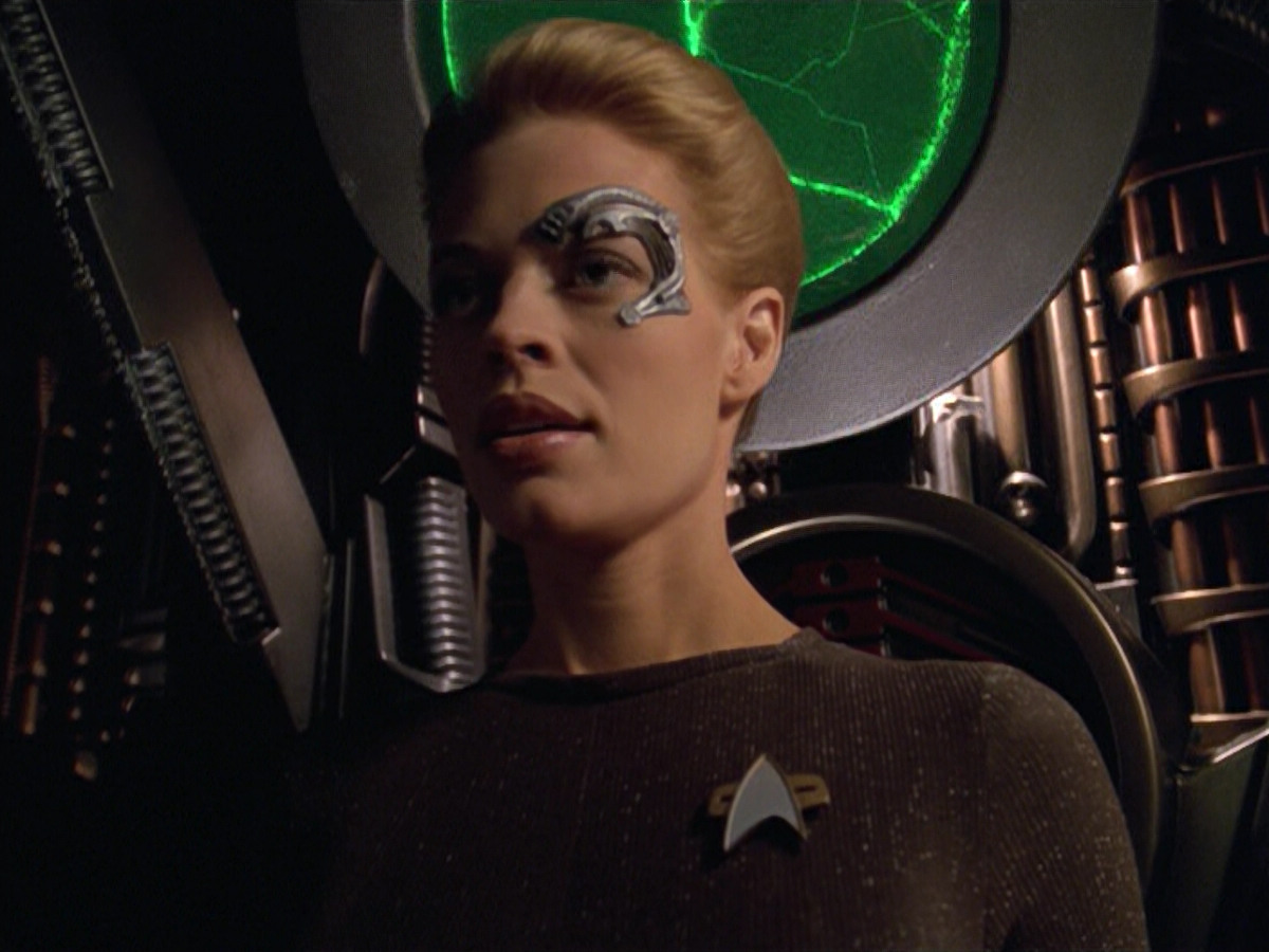 extant_StarTrek_VOY_5x02-Drone_02770.jpg