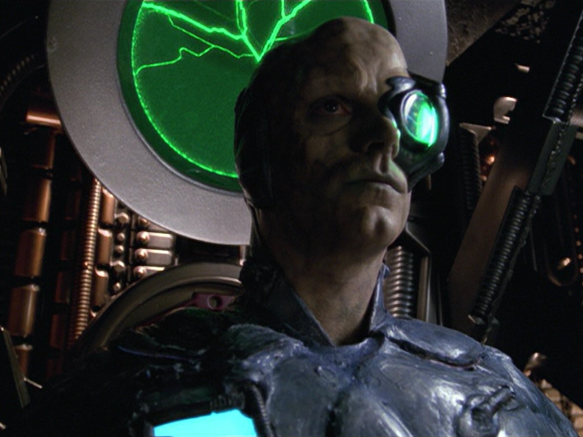 extant_StarTrek_VOY_5x02-Drone_02774.jpg