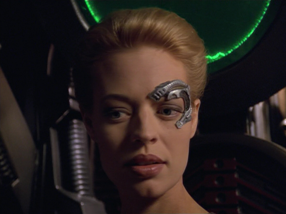 extant_StarTrek_VOY_5x02-Drone_02794.jpg