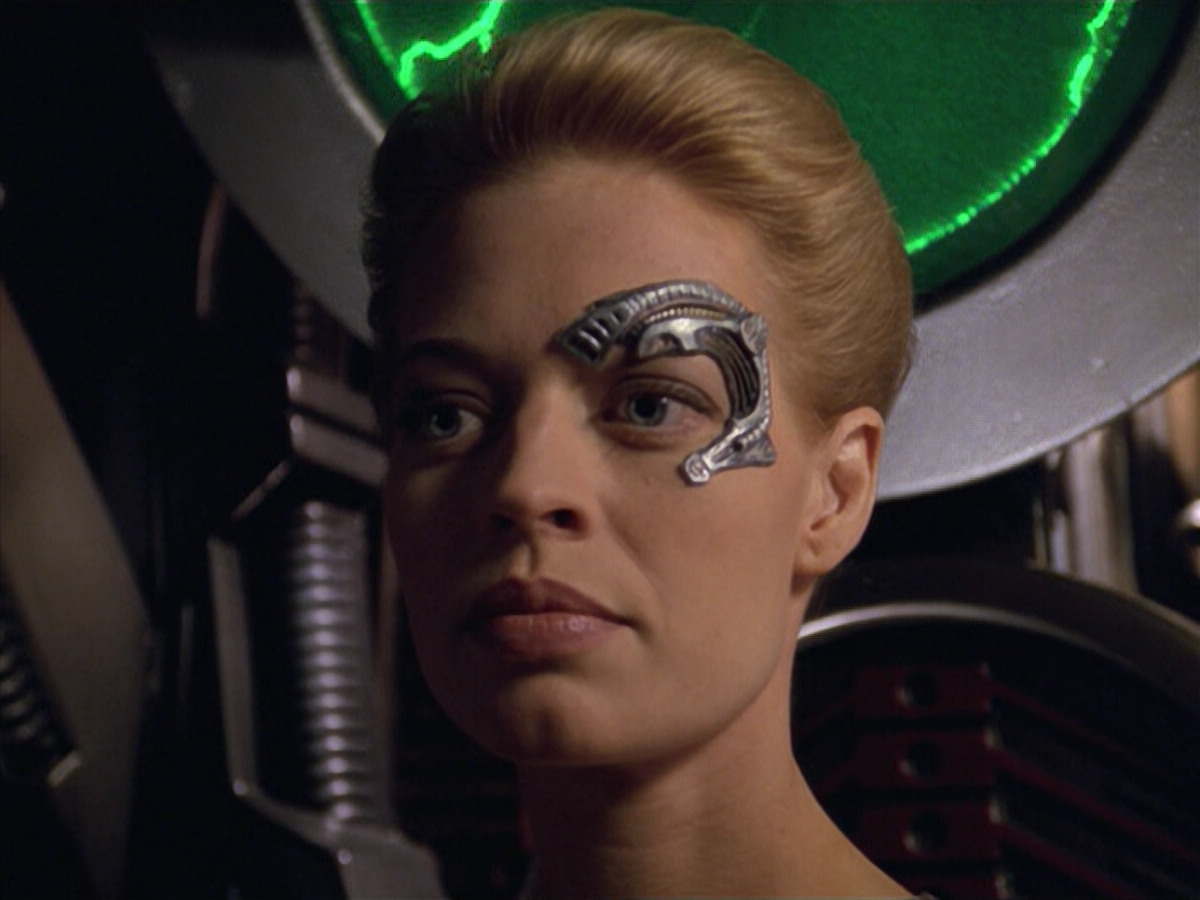 extant_StarTrek_VOY_5x02-Drone_02797.jpg