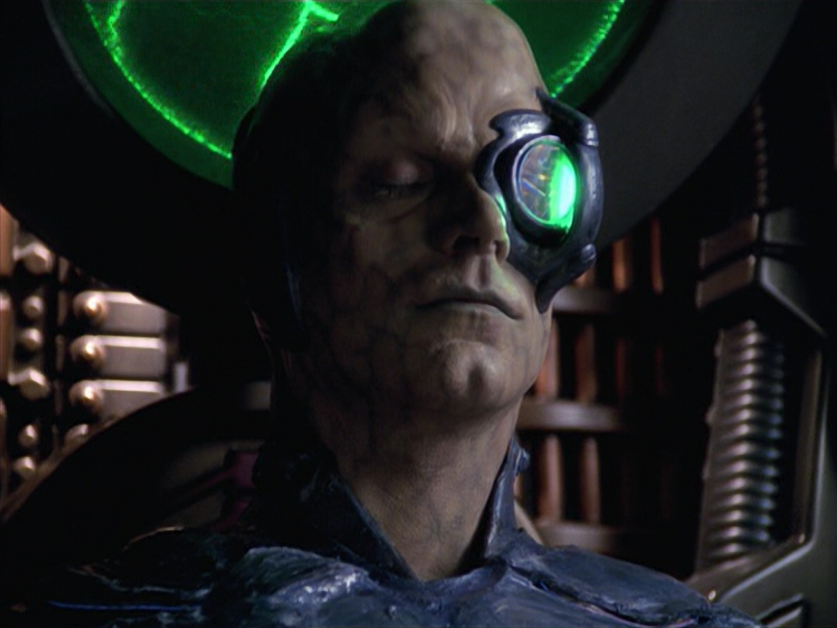 extant_StarTrek_VOY_5x02-Drone_02803.jpg