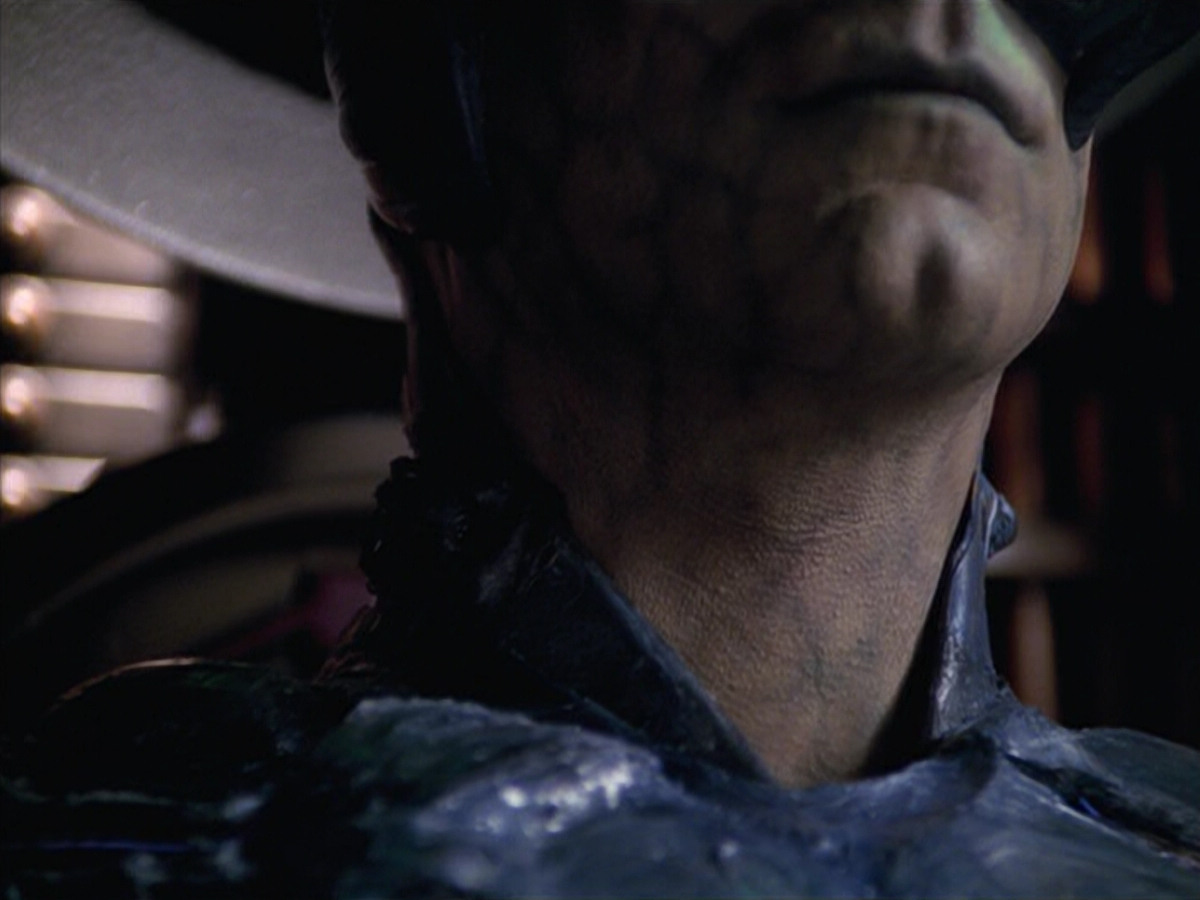 extant_StarTrek_VOY_5x02-Drone_02810.jpg