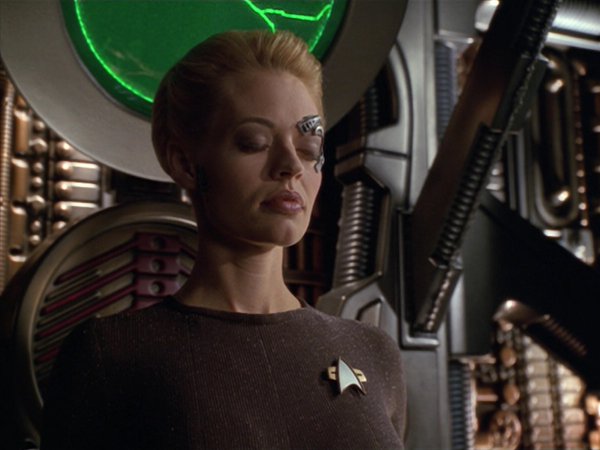 extant_StarTrek_VOY_5x02-Drone_02845.jpg