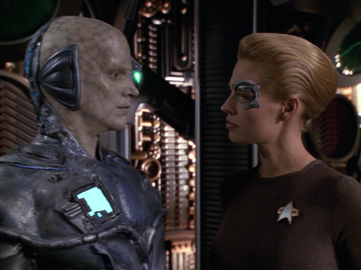 extant_StarTrek_VOY_5x02-Drone_02934.jpg