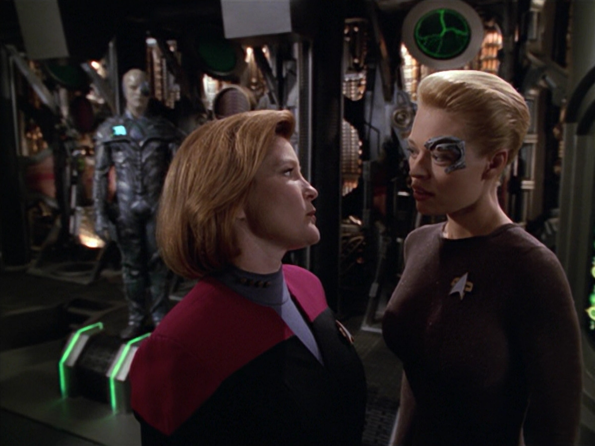 extant_StarTrek_VOY_5x02-Drone_02949.jpg