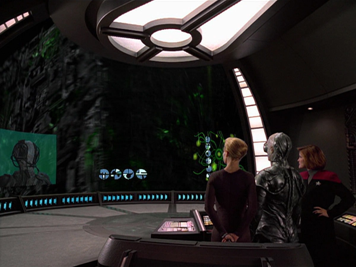 extant_StarTrek_VOY_5x02-Drone_02958.jpg