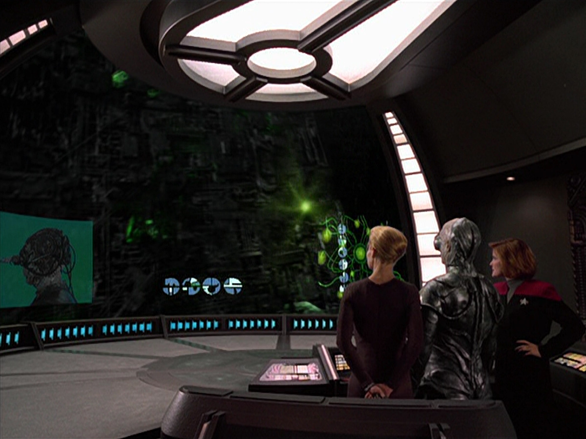 extant_StarTrek_VOY_5x02-Drone_02959.jpg