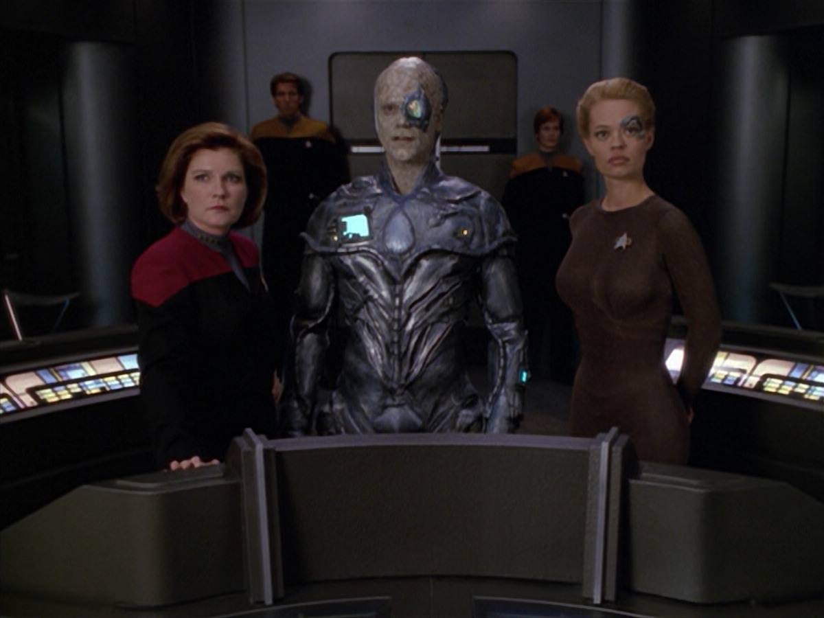 extant_StarTrek_VOY_5x02-Drone_02966.jpg