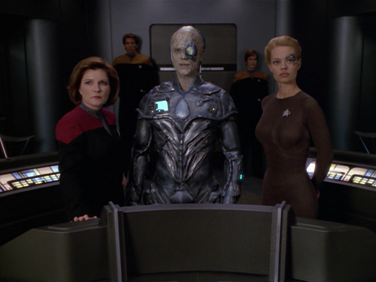 extant_StarTrek_VOY_5x02-Drone_02967.jpg