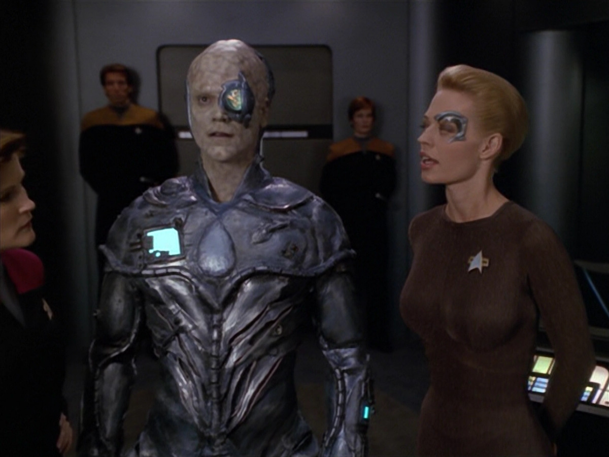 extant_StarTrek_VOY_5x02-Drone_02979.jpg