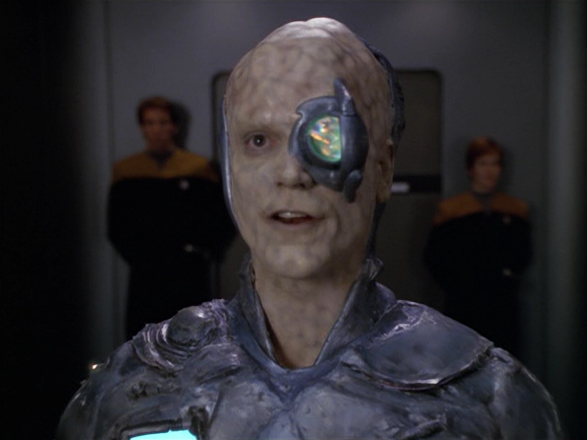 extant_StarTrek_VOY_5x02-Drone_02992.jpg