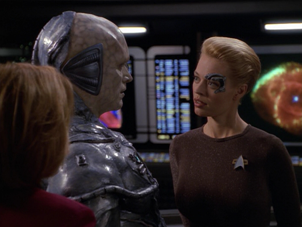 extant_StarTrek_VOY_5x02-Drone_03031.jpg
