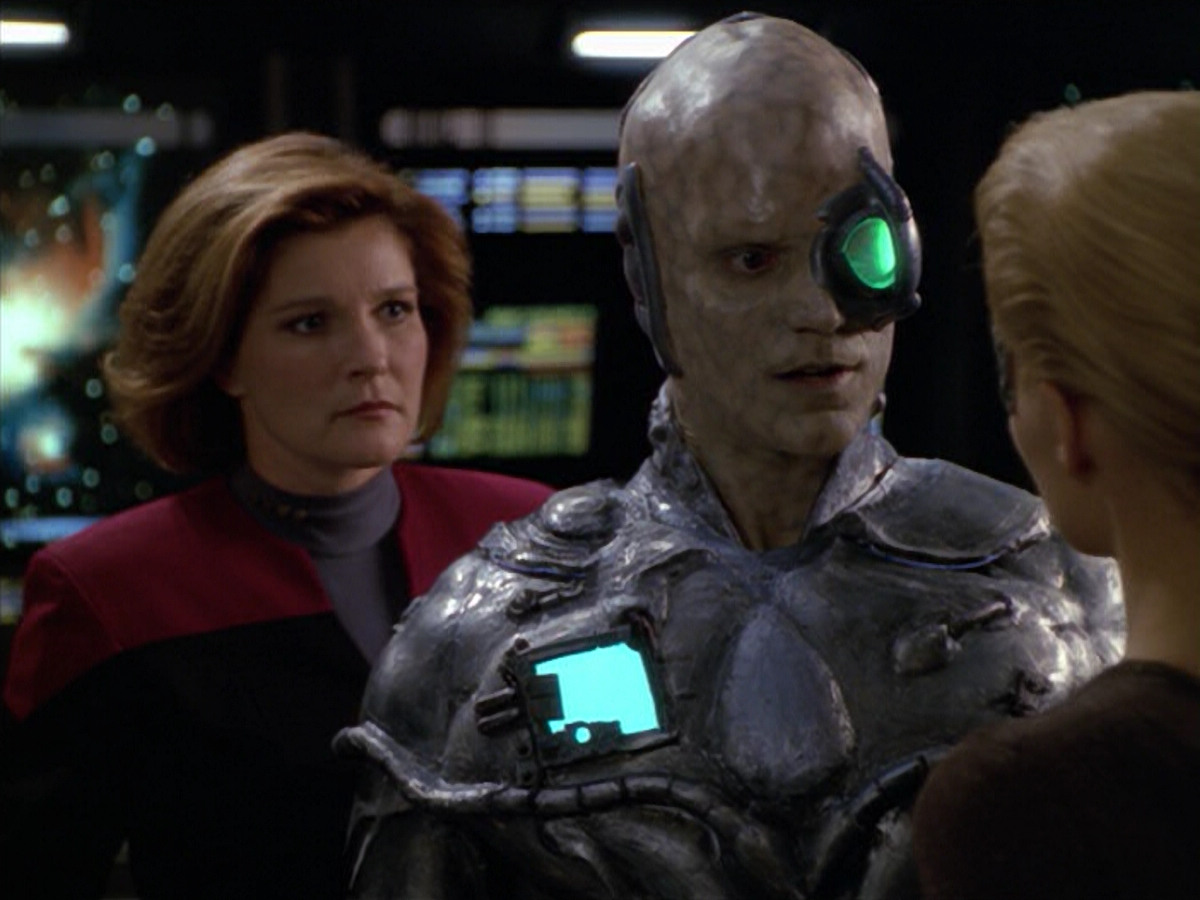 extant_StarTrek_VOY_5x02-Drone_03036.jpg