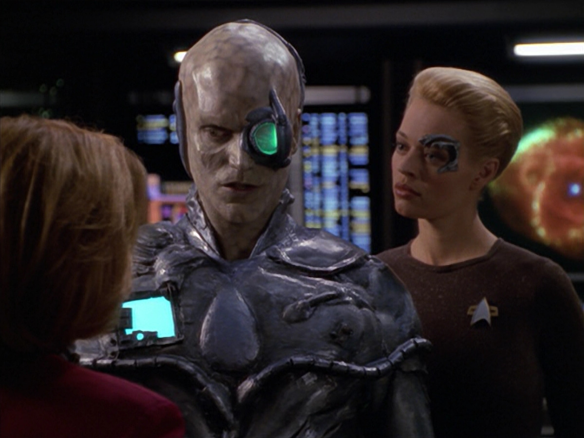 extant_StarTrek_VOY_5x02-Drone_03042.jpg